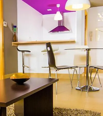 16:9 Apartment *